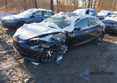 2020 Tesla Model 3 Standard Range Plus Rear-Wheel Drive/Standard Range Rear-Wheel Drive from USA, damaged, VIN 5YJ3E1EA5LF743362